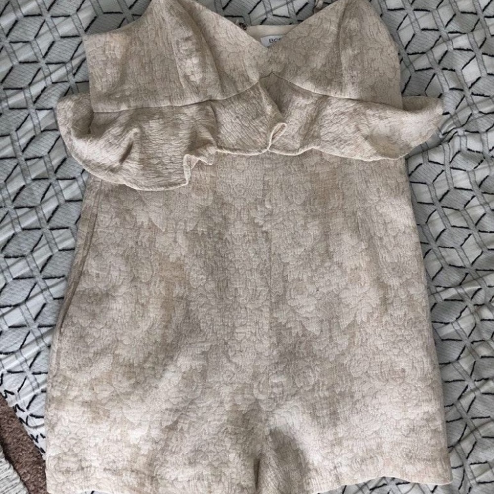Romper - Picture 2 of 4